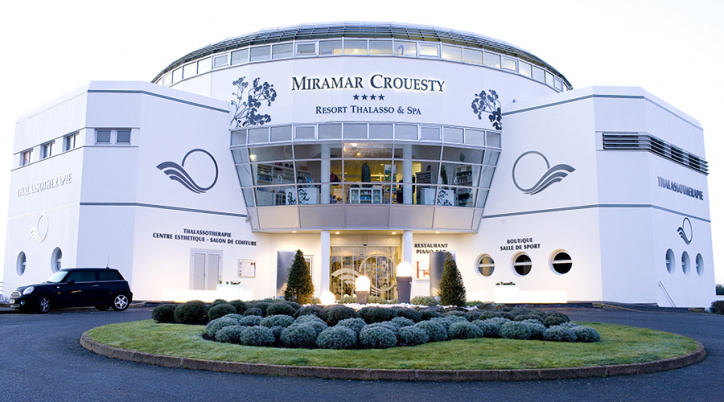 Miramar Le Cigale Hotel тАУ Arzon, Francia